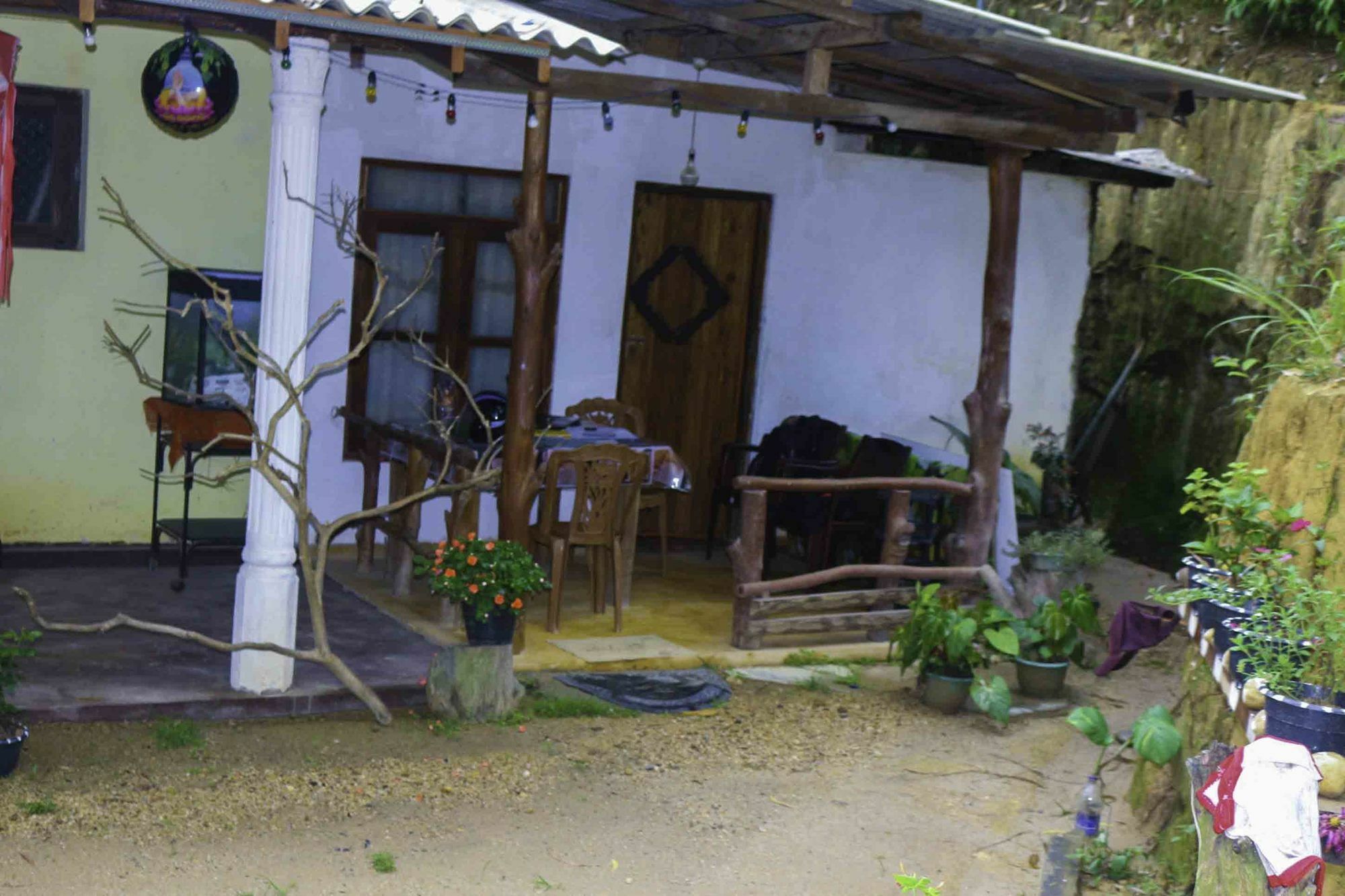 Yoho Chamith Homestay Ella Eksteriør bilde